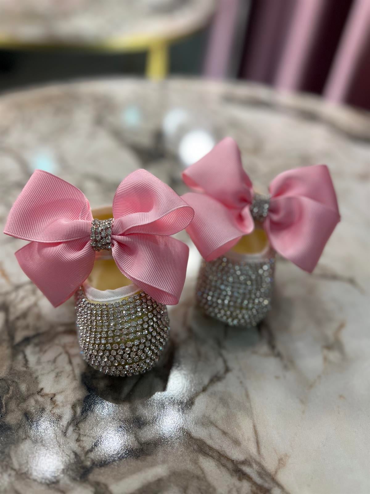 Lucy Taş Detaylı Bebek Patiği