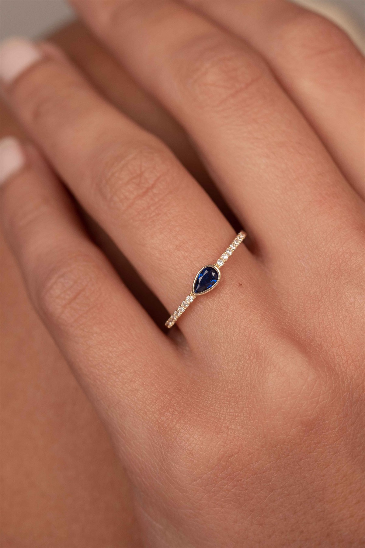 Altın Minimal Yüzük