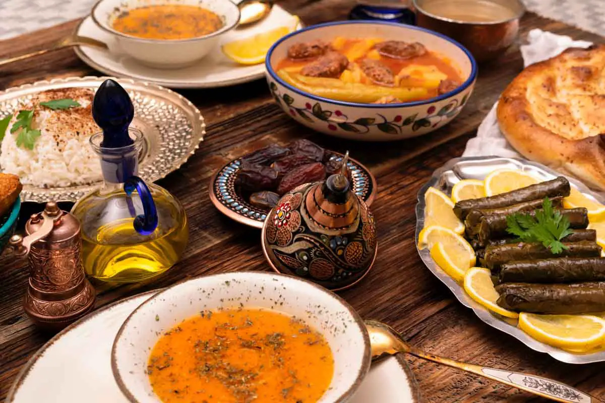 Dekoratif İftar Masası Görseli