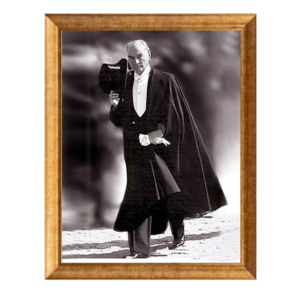 Atatürk Pelerinli Fraklı Silindir Şapkalı Altın Çerçeveli Tablo