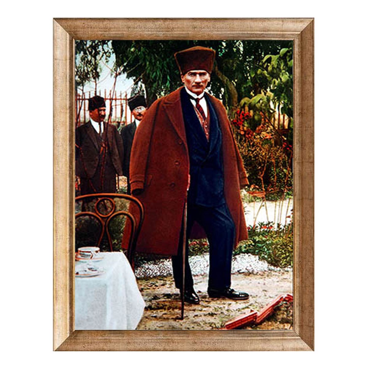 Atatürk Pelerinli ve Kalpaklı Tablo