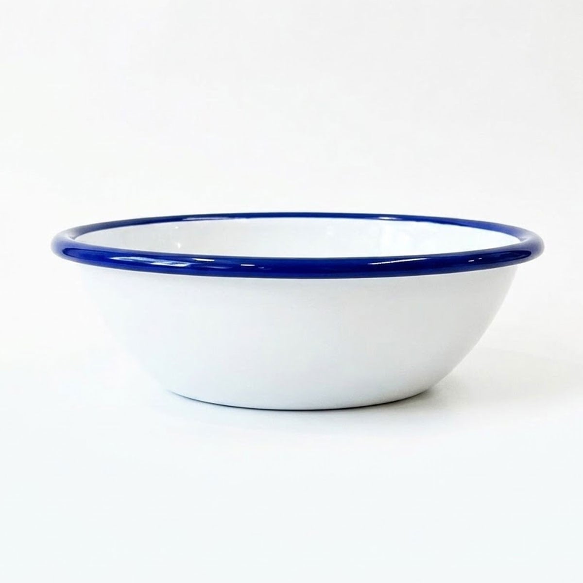 Çamlıca Home kobalt mavi kordon biyeli beyaz emaye 20 cm yuvarlak salata meyve ve servis kasesi