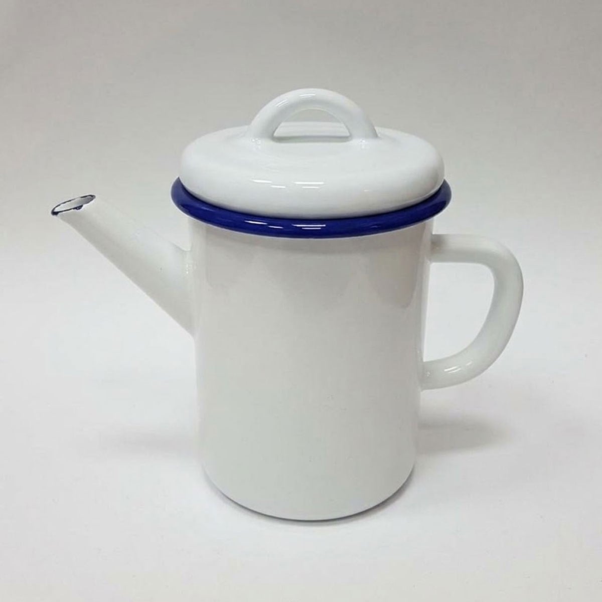Çamlıca Home kobalt mavi kordon biyeli beyaz emaye 850 ml silindir kapaklı çay ve bitki çayı demliği