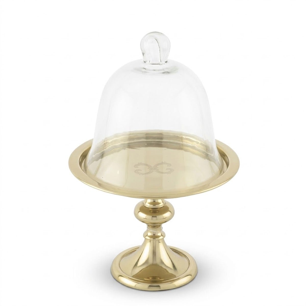 Çamlıca Home parlak altın sarısı gold metal ayaklı şeffaf kubbe cam kapaklı pasta standı ve fanuslu kurabiyelik ikramlık beyaz zemin ürün çekimi 18x27 cm