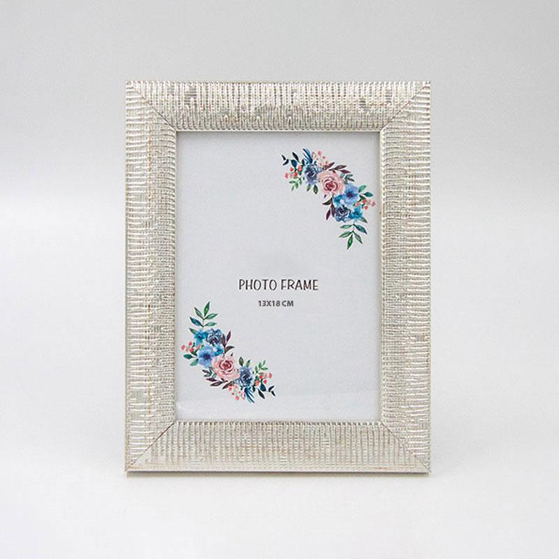 Gümüş Tırtıklı Çerçeve 13x18 cm - Mondecor