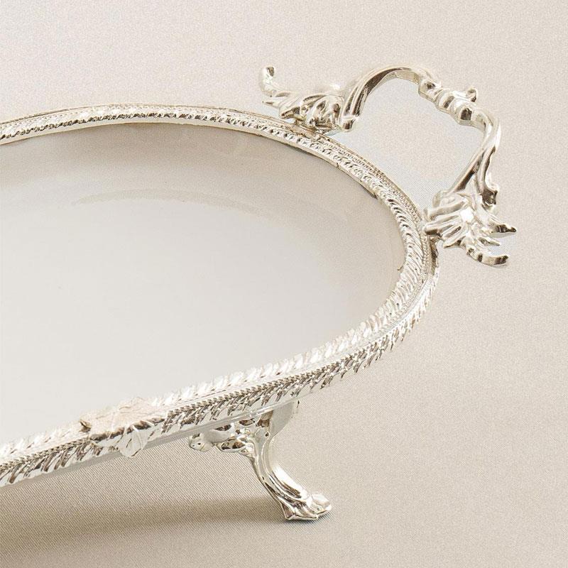 Oval Kulplu Porselen Sunum Tabağı 25 x 15 cm Gümüş