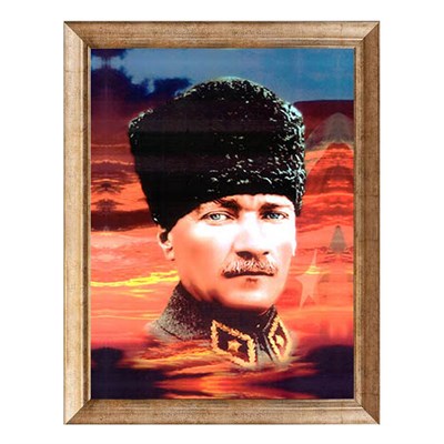 Atatürk Kalpaklı Mavi Gözlü Renkli Altın Çerçeveli Tablo