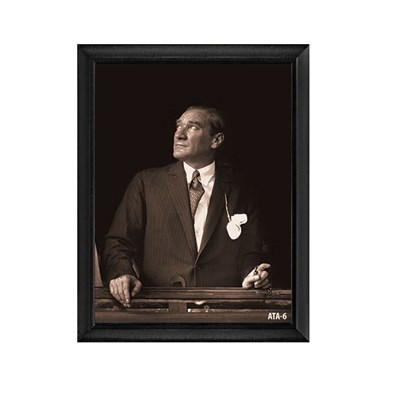 Makam Odası İçin Karizmatik Atatürk Portresi | Lüks Ofis Duvar Sanatı