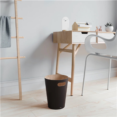 Umbra Woodrow Çöp Kovası 2 Galon (7,5 L) Kapasiteli - Siyah/Doğal