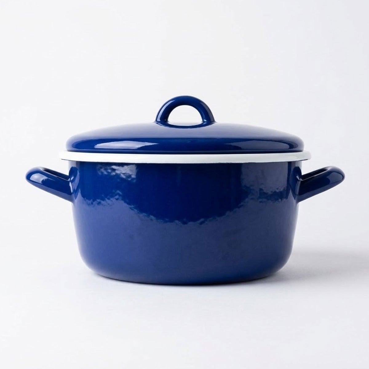 Çamlıca Home kobalt mavi beyaz kordon biyeli çift kulplu kapaklı derin emaye 22 cm aile boyu pişirme tenceresi