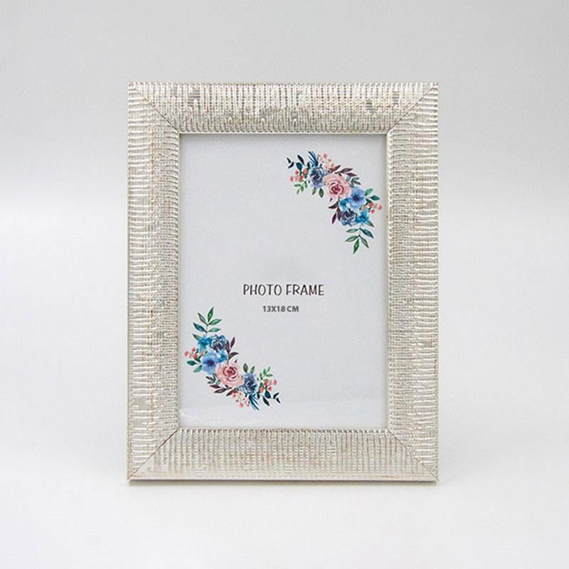 Gümüş Tırtıklı Çerçeve 13x18 cm - Mondecor