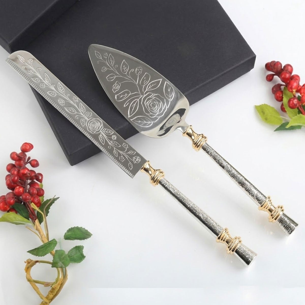 Çamlıca Home Leydi desenli çelik gövdeli metal saplı gümüş 2li pasta servis takımı