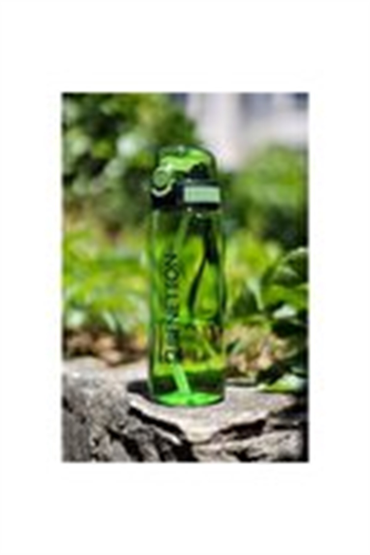 BENETTONBENETTONBenetton Kilitli Kapak Tritan Sporcu Matarası 700 ml