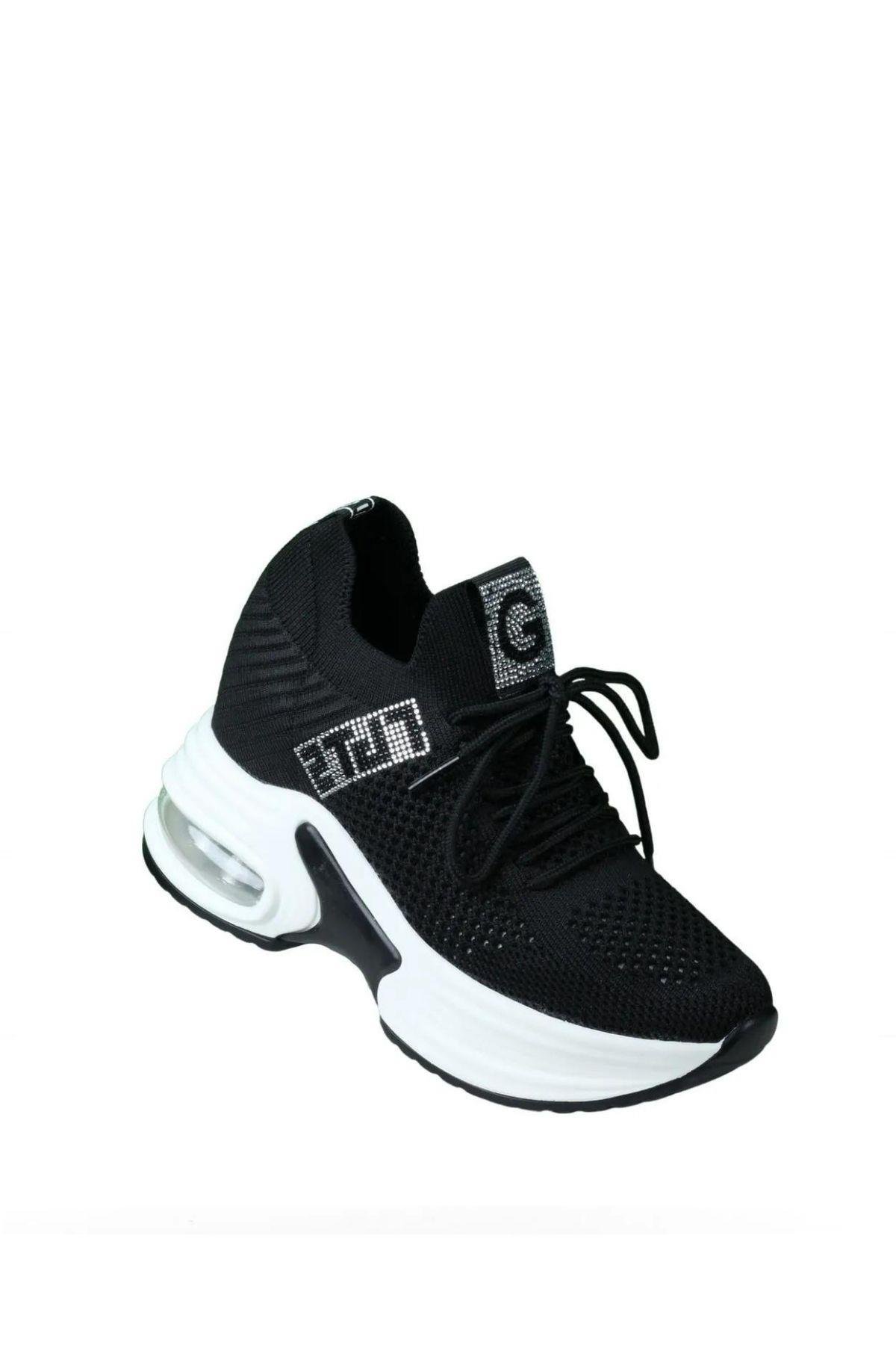 Guja 23Y300-1 Siyah İçten Gizli Taban Dolgu Topuk Kadın Spor Ayakkabı |  Lascada