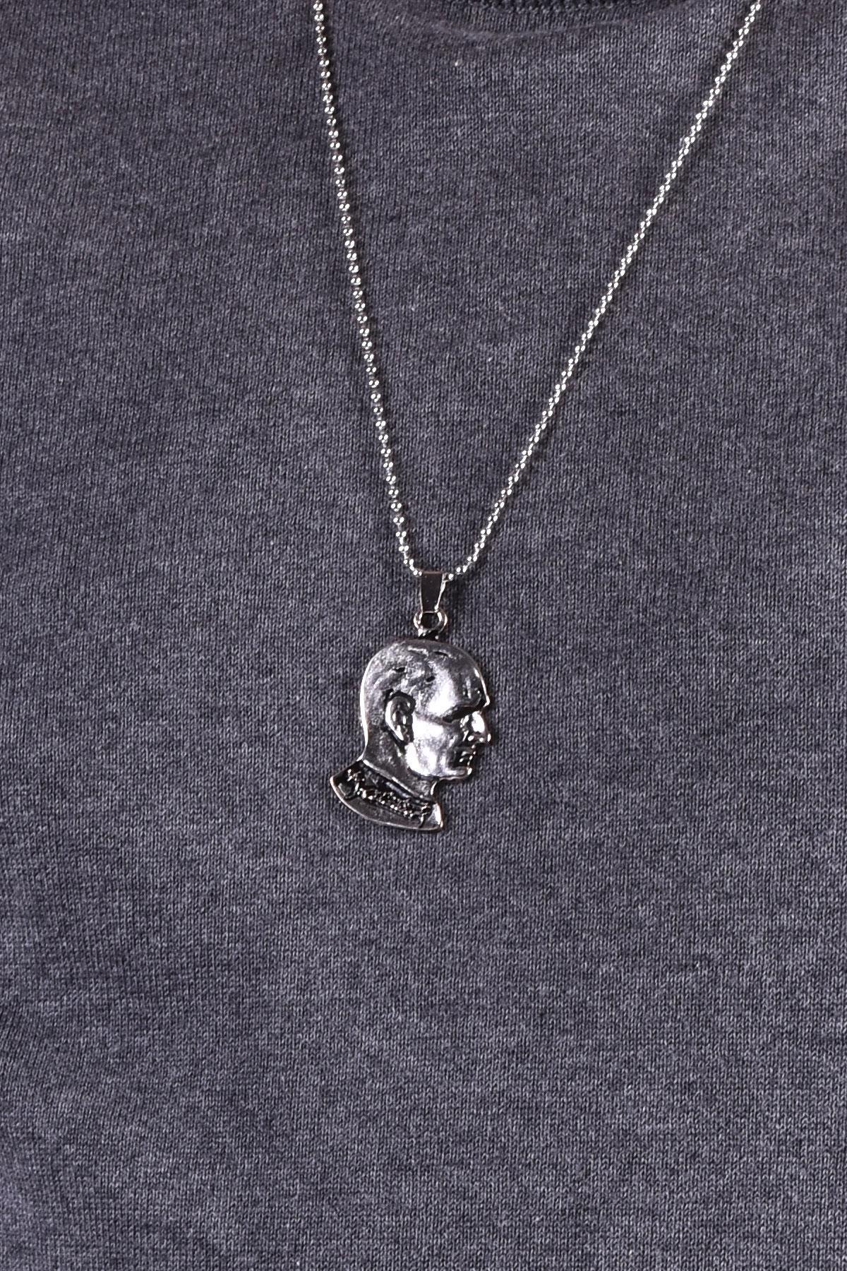 KolyeJKMA20029 JANTİ GÜMÜŞ RENK ATATÜRK SİLÜETİ FİGÜRLÜJanti