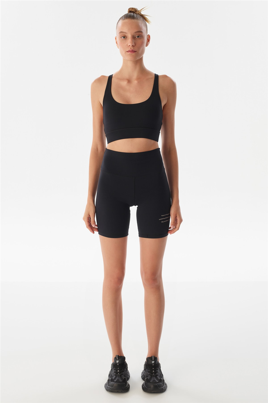TWIST SIYAH 31005 / TAYT