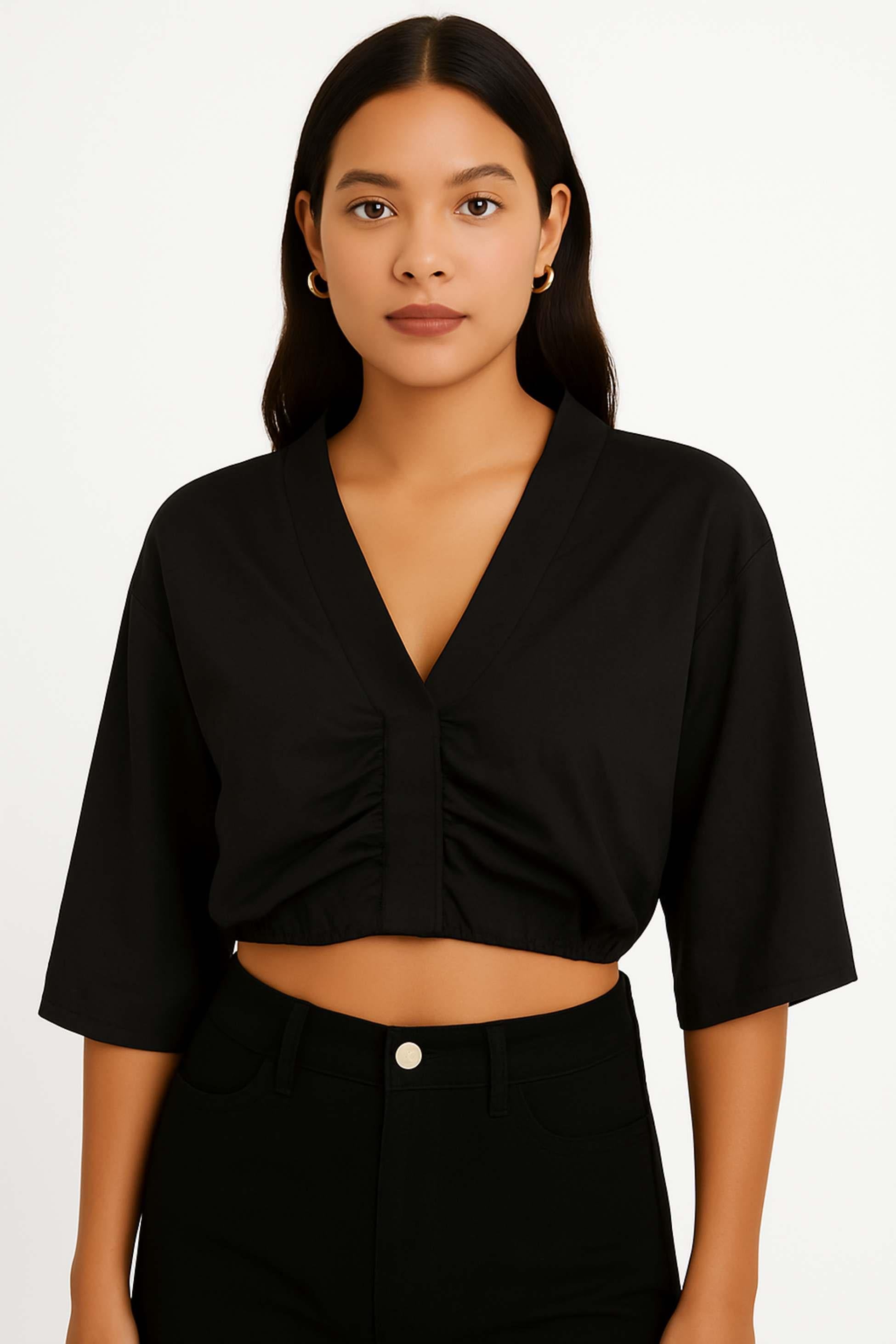TWIST Siyah Büzgülü Crop Bluz
