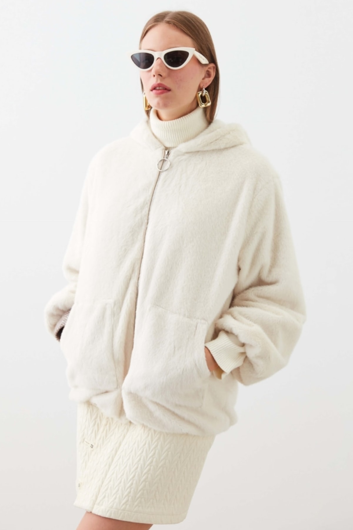 IPEKYOL Kapüşonlu Peluş Yağ Mont