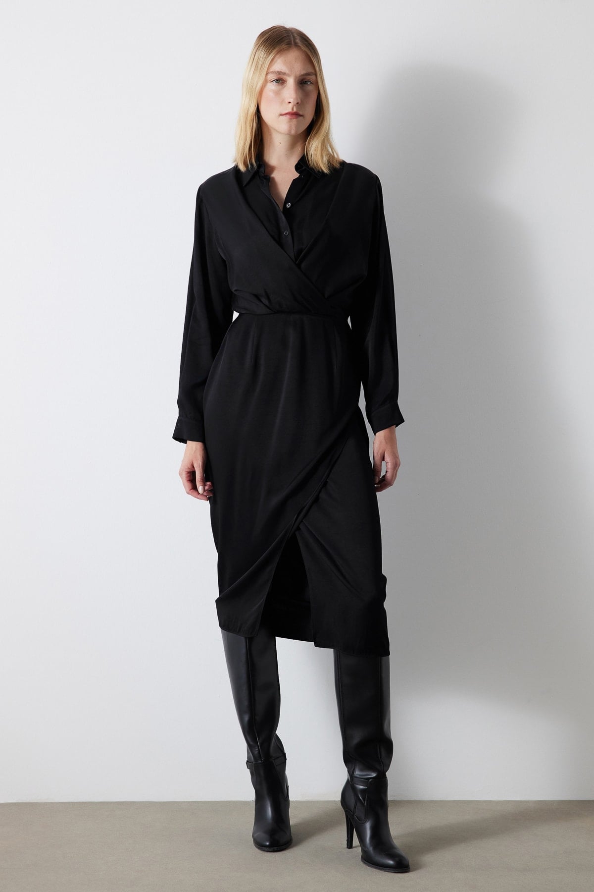 IPEKYOL SIYAH 02101 / ELBISE