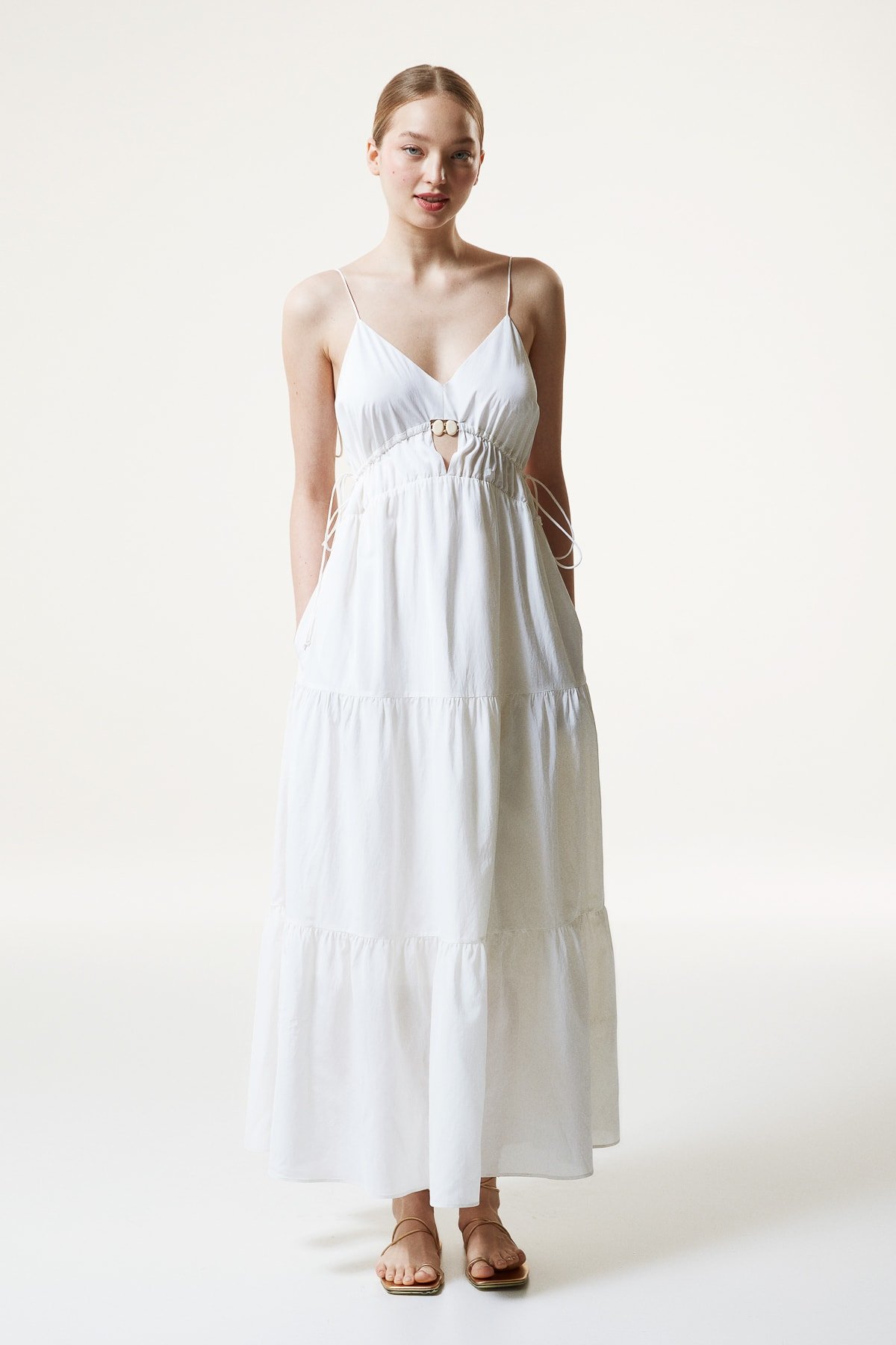 MACHKA BEYAZ 02380 / ELBISE