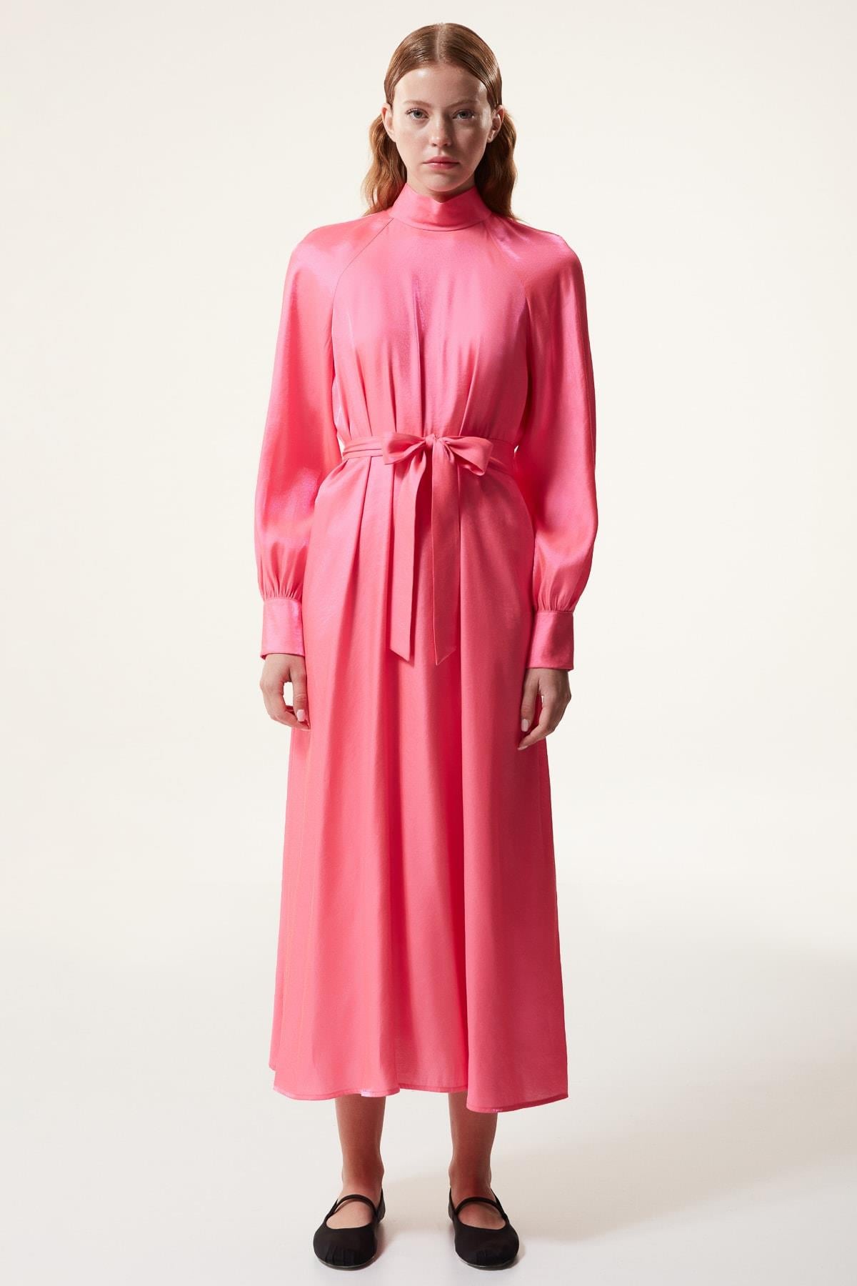 MACHKA PEMBE 02032 / ELBISE