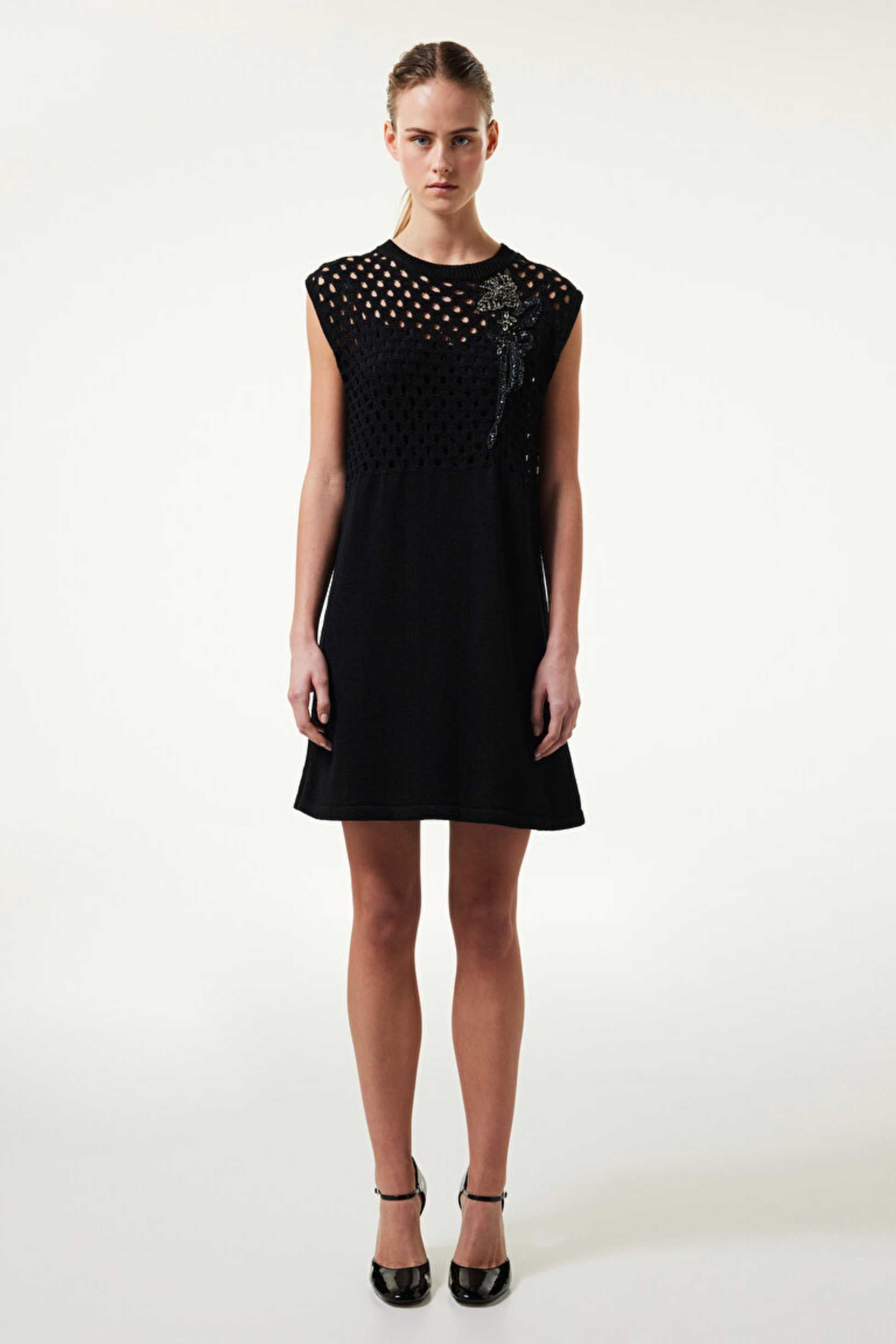 MACHKA SIYAH 02003 / ELBISE