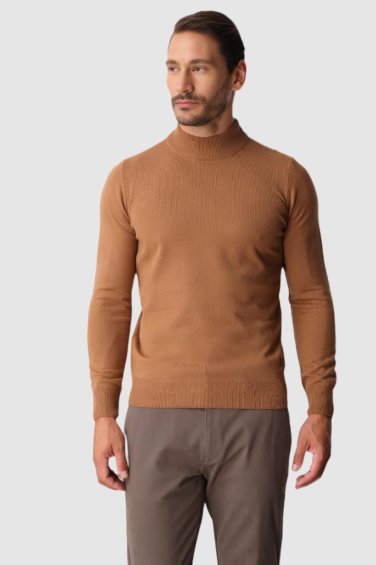 Açık Kahve Modern Fit Dar Kalıp Yarım Balıkçı Düz Uzun Kollu Triko