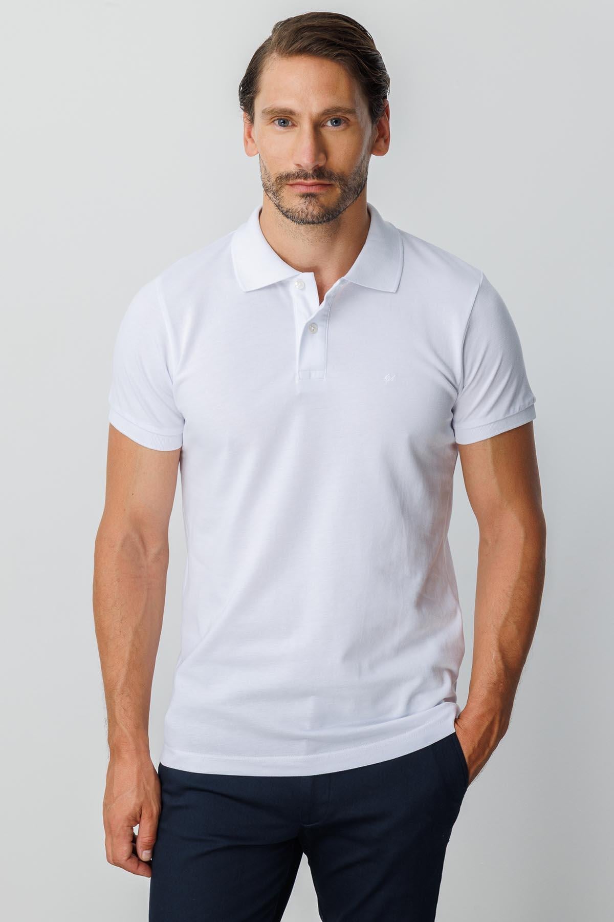 Beyaz Modern Fit Dar Kalıp Polo Yaka Düz Kısa Kollu %100 Pamuk Tişört