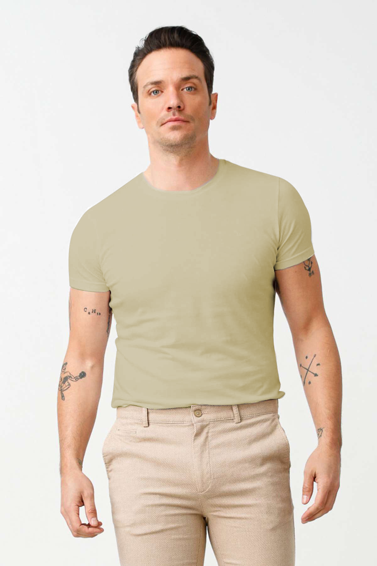 Çağla Standart Kalıp Bisiklet Yaka %100 Pamuk Tişört