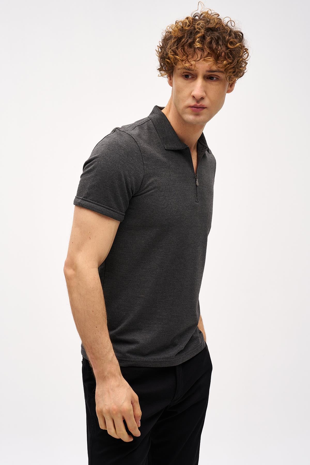 Erkek Antrasit Slim Fit Fermuarlı Polo Yaka Kısa Kollu Tişört