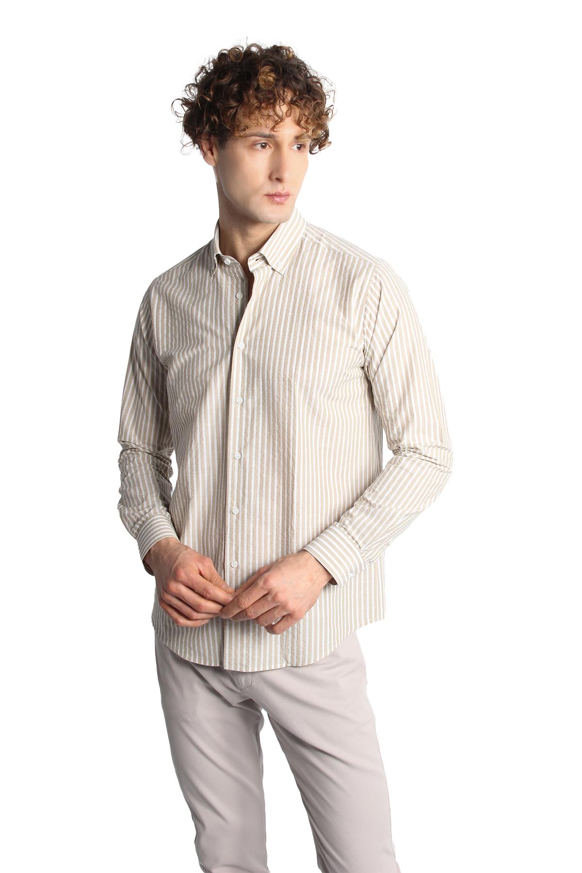 Bej Dynamic Fit  Düğmeli Yaka Çizgili Uzun Kollu Cepsiz %100 Pamuk Gömlek