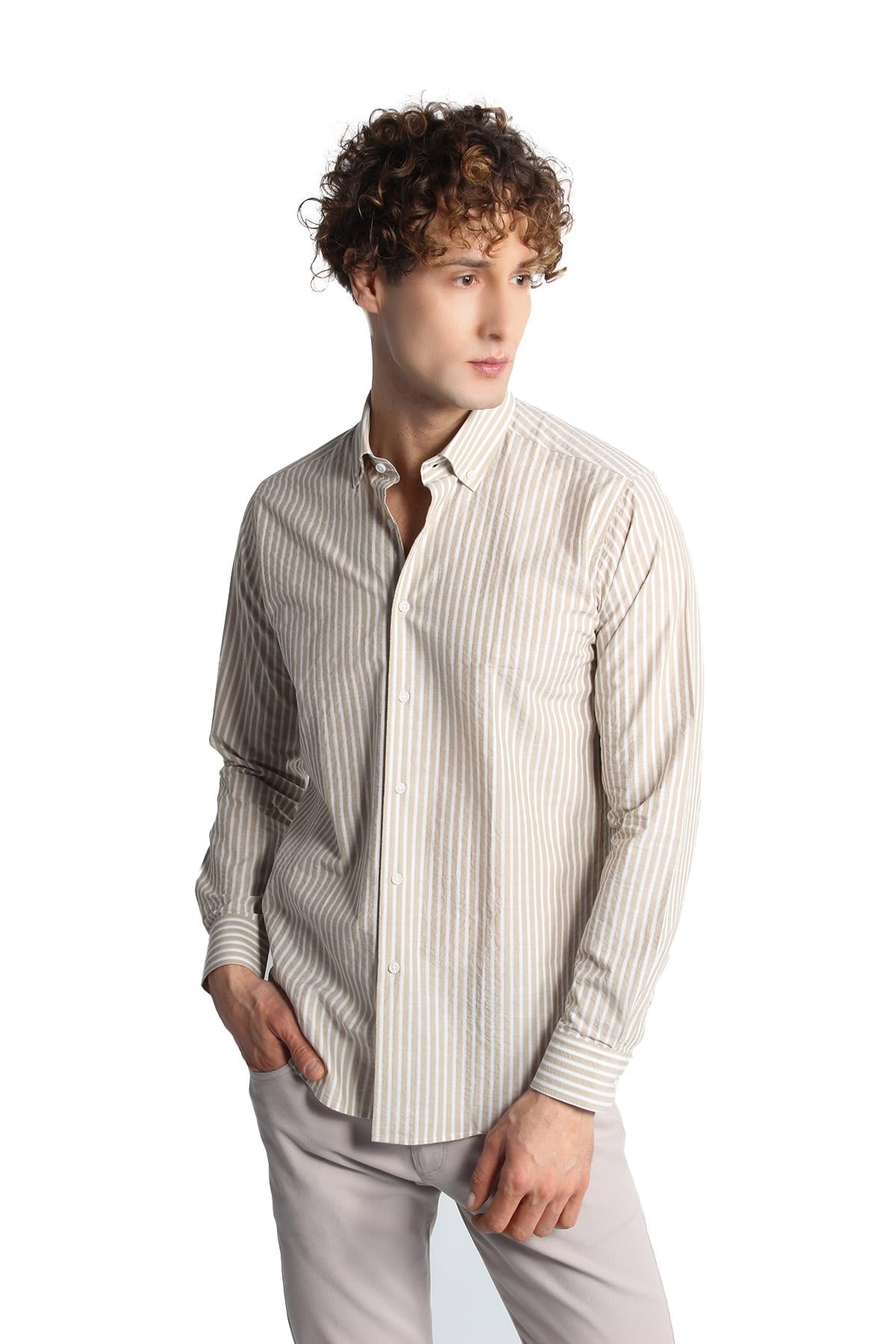 Bej Dynamic Fit  Düğmeli Yaka Çizgili Uzun Kollu Cepsiz %100 Pamuk Gömlek