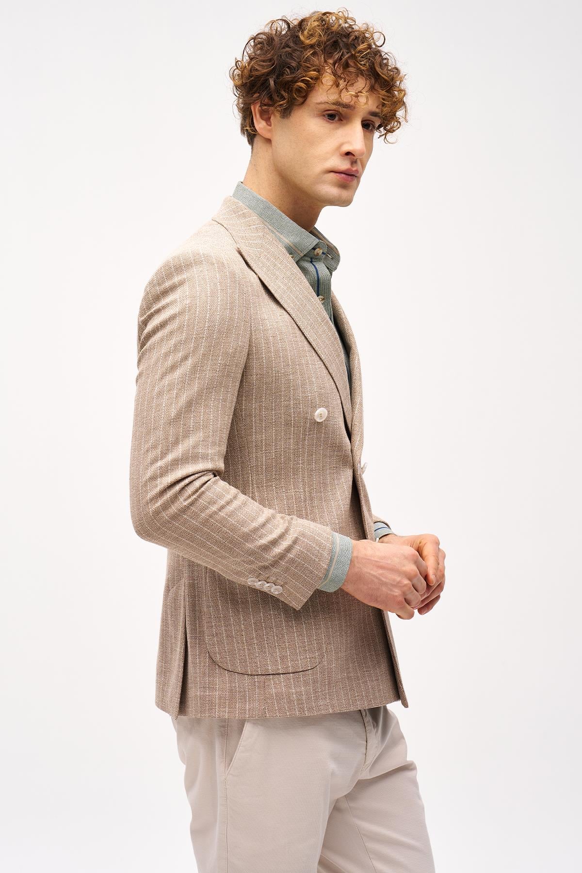 Erkek Bej Slim Fit / Dar Kalıp Geniş Kırlangıç Ceket