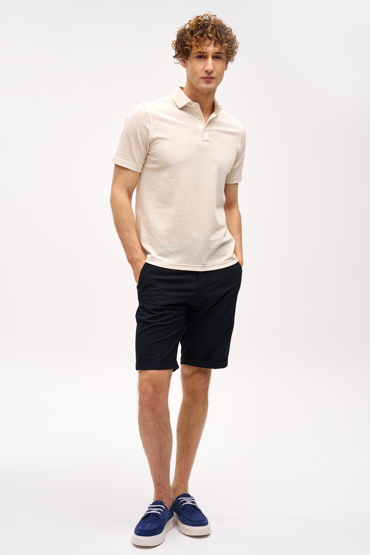 Bej Slim Fit Dar Kalıp Fermuarlı Polo Yaka Düz Kısa Kollu  Tişört