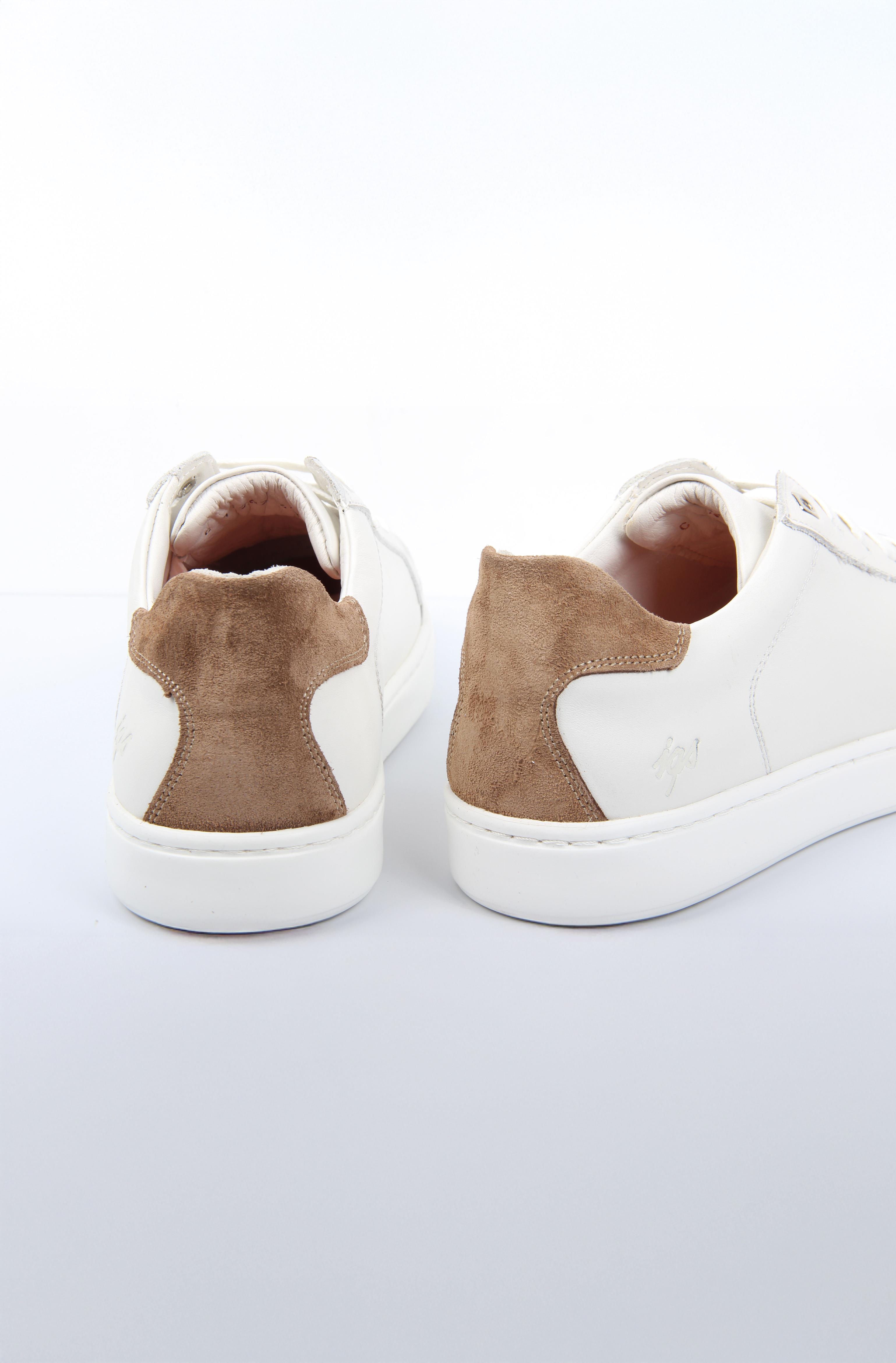 Erkek Beyaz Sneaker – Günlük Şık Rahat Taban Ayakkabı
