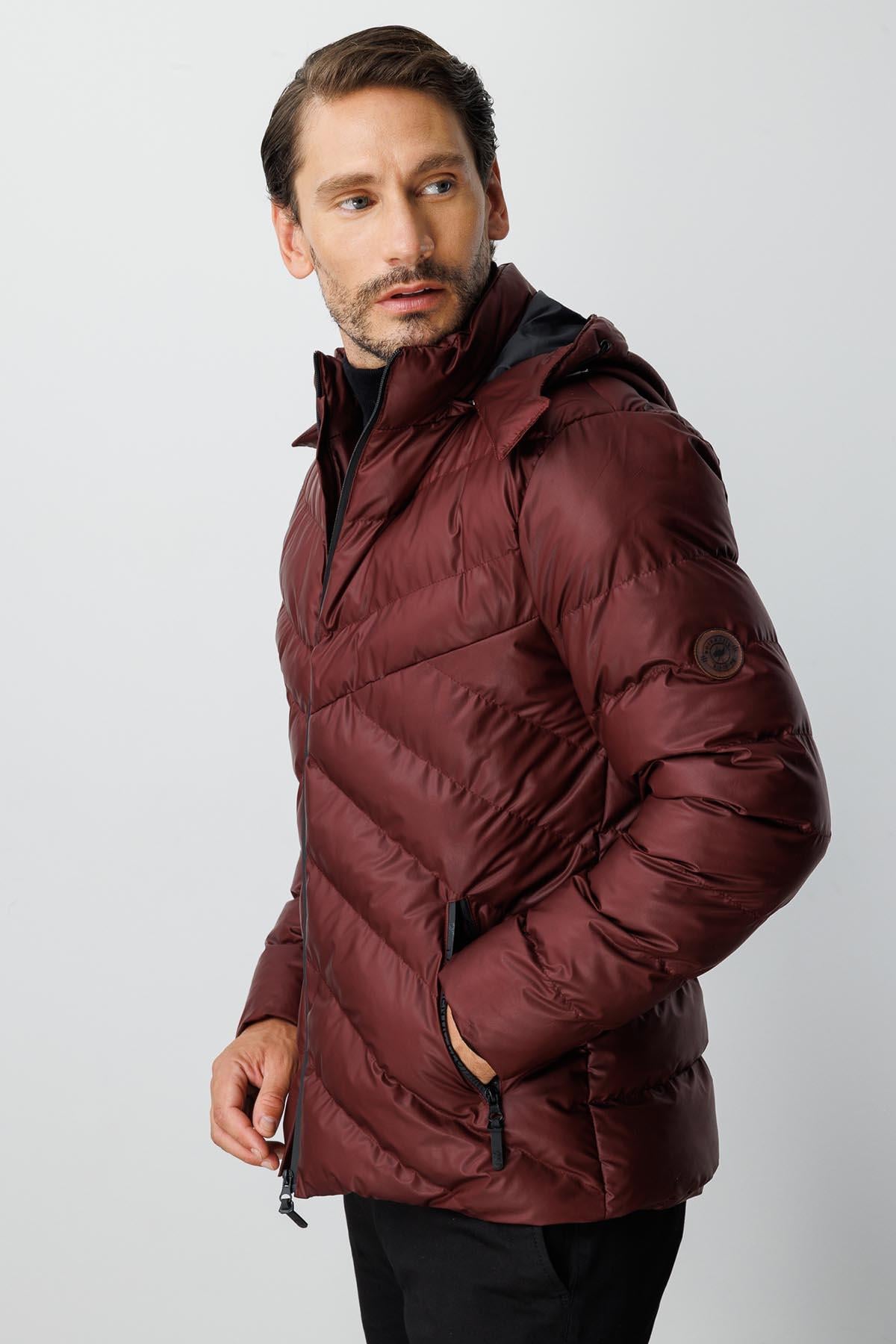 Bordo Standart Fit Kapüşonlu Kapitone Şişme Spor Erkek Mont