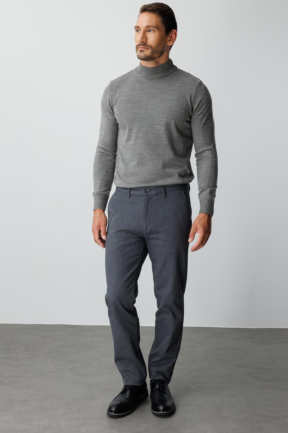 Erkek Füme Pamuklu Regular Fit Pantolon – Rahat Kalıp Günlük