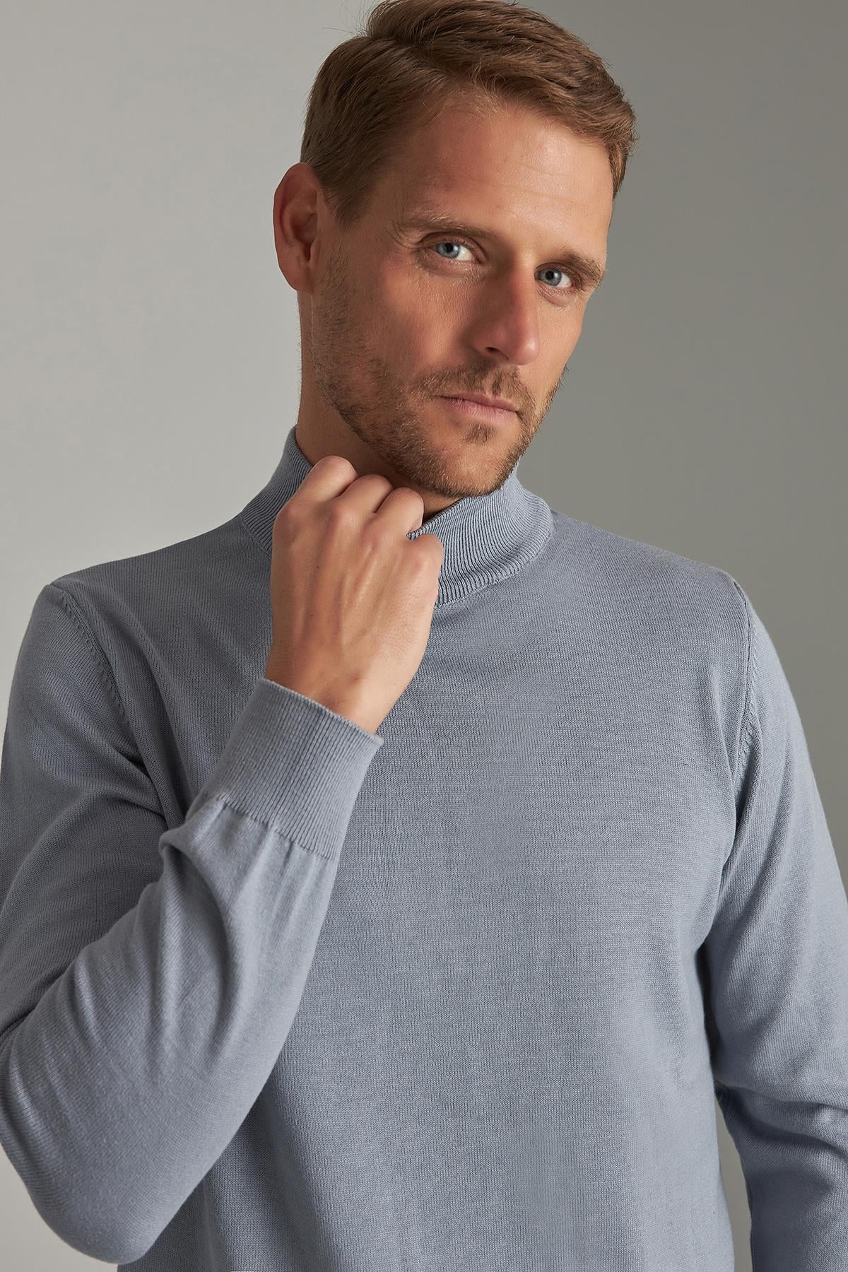 İndigo Modern Fit Ekstra Dar Kalıp Bisiklet Yaka Düz Uzun Kollu Triko