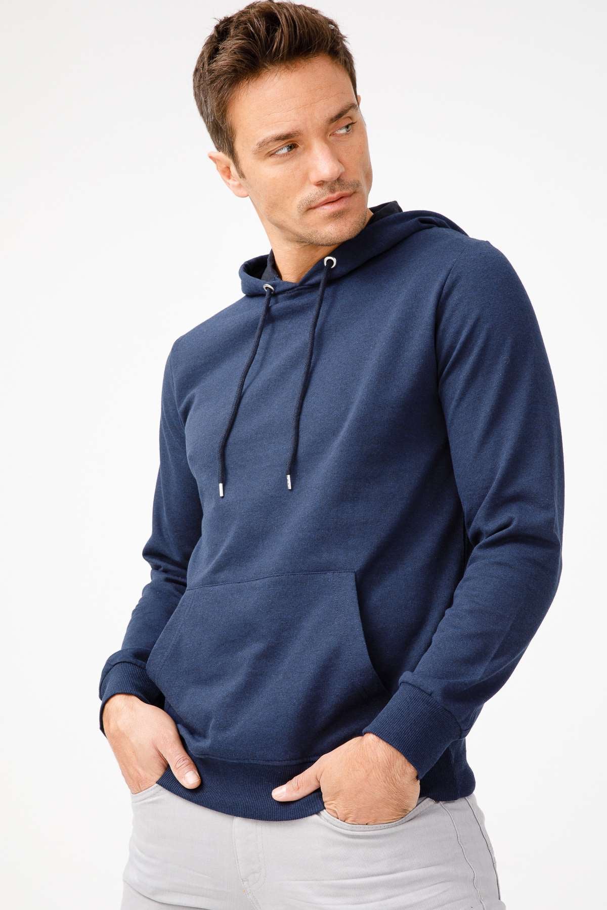 Erkek Lacivert Modernfit / Ekstra Dar Kalıp Kapşonlu Fermuarsız Sweatshirt