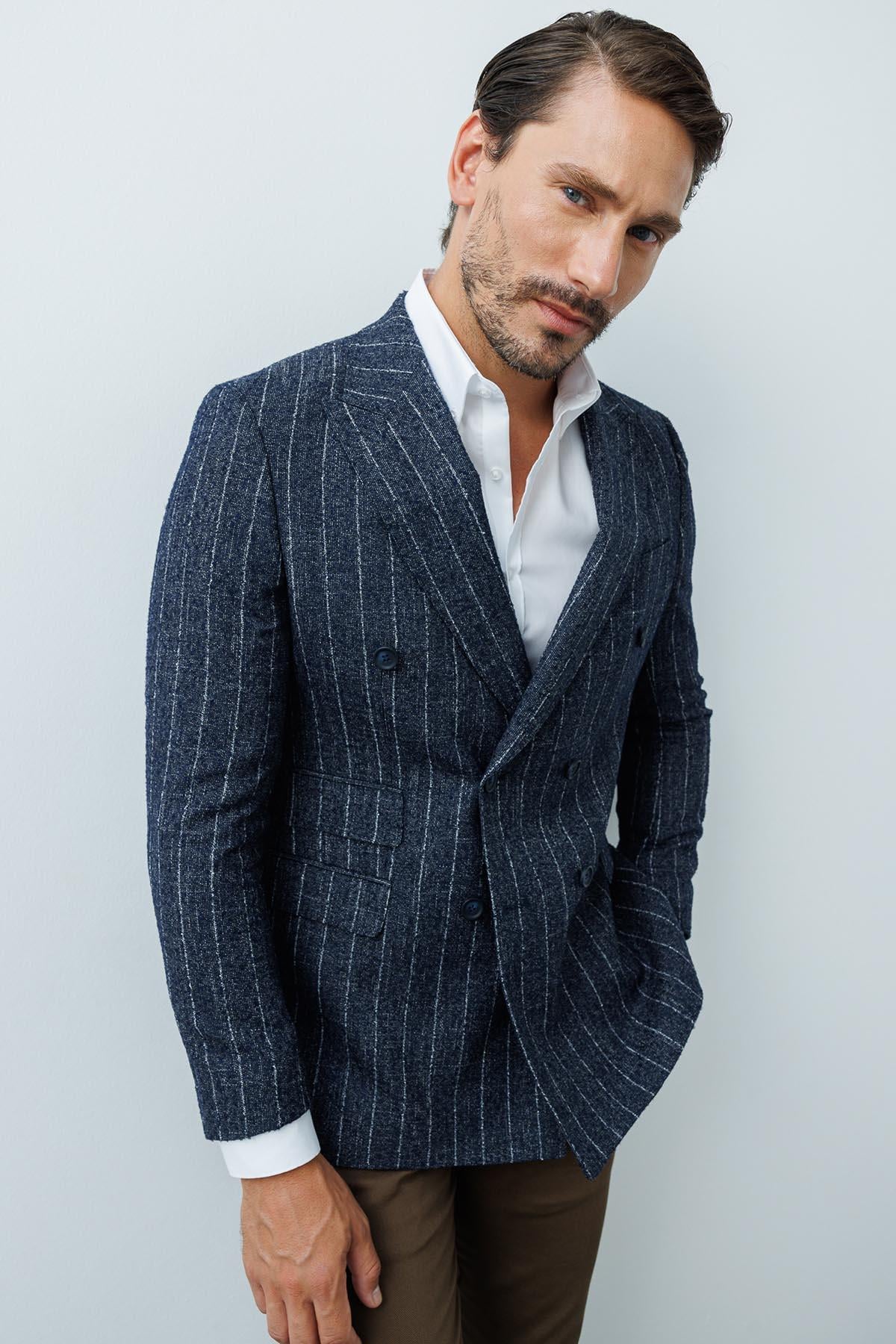 Erkek Lacivert Slim Fit / Dar Kalıp Geniş Kırlangıç Ceket