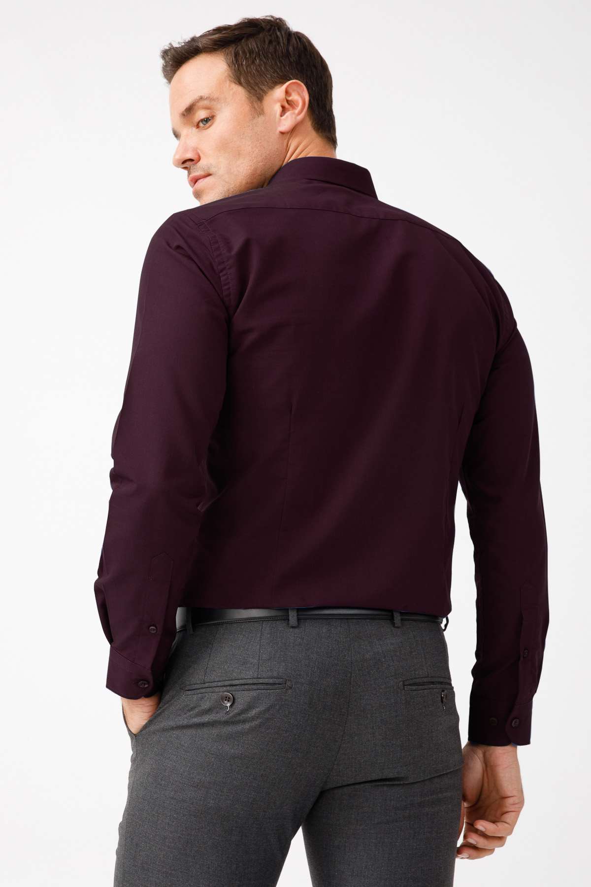 Mor Regular Fit Rahat Kalıp Klasik Yaka Düz Uzun Kollu Cepli Pamuklu Gömlek