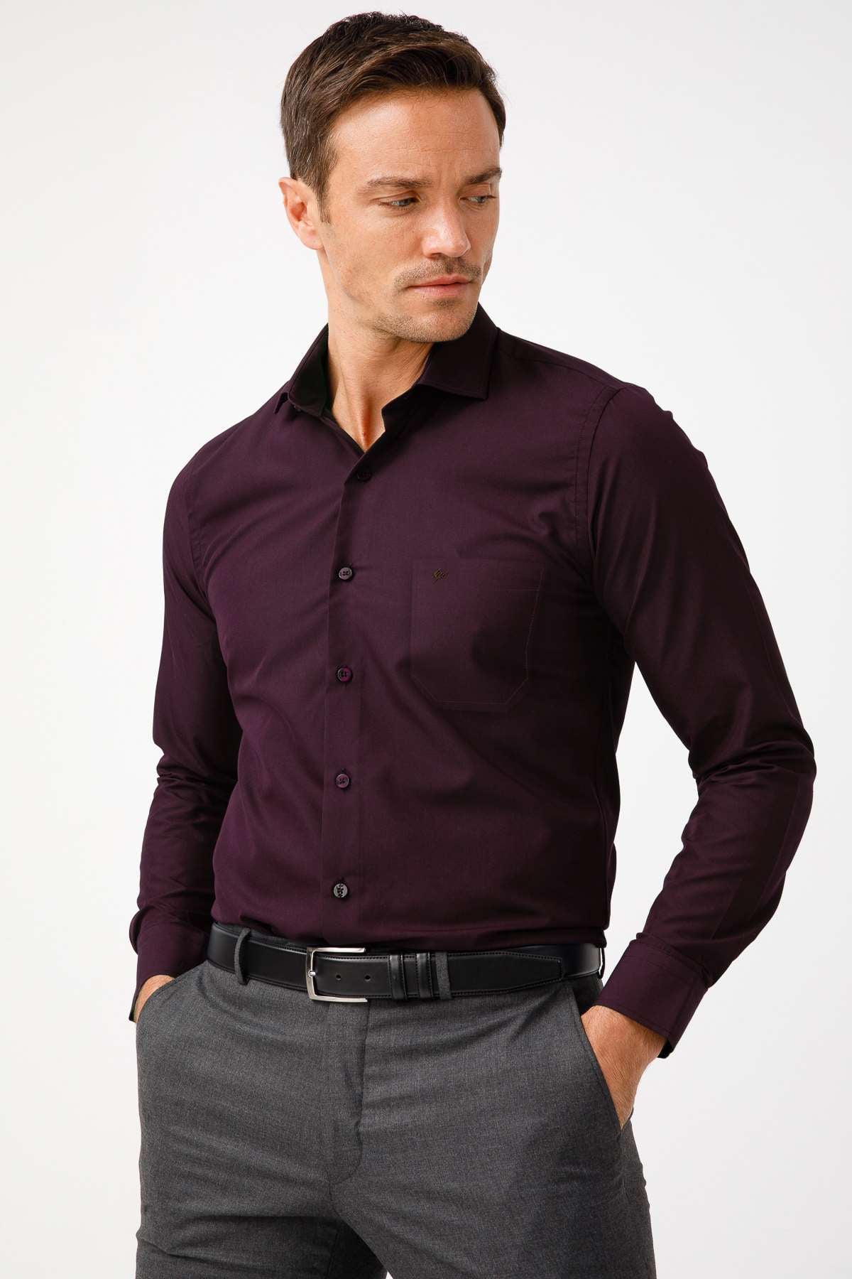 Mor Regular Fit Rahat Kalıp Klasik Yaka Düz Uzun Kollu Cepli Pamuklu Gömlek