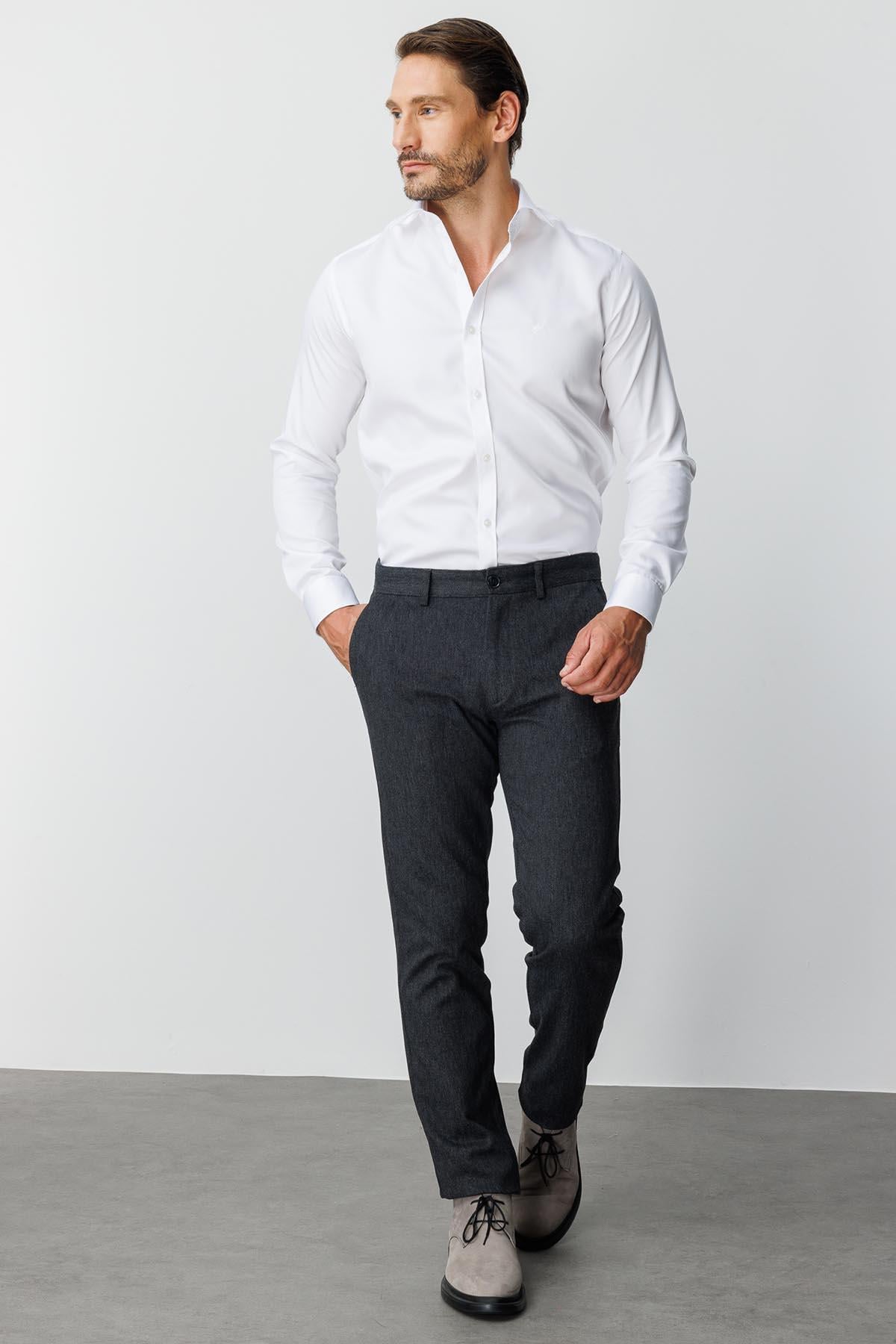 Erkek Siyah Pamuklu Regular Fit Pantolon – Rahat Kalıp Günlük