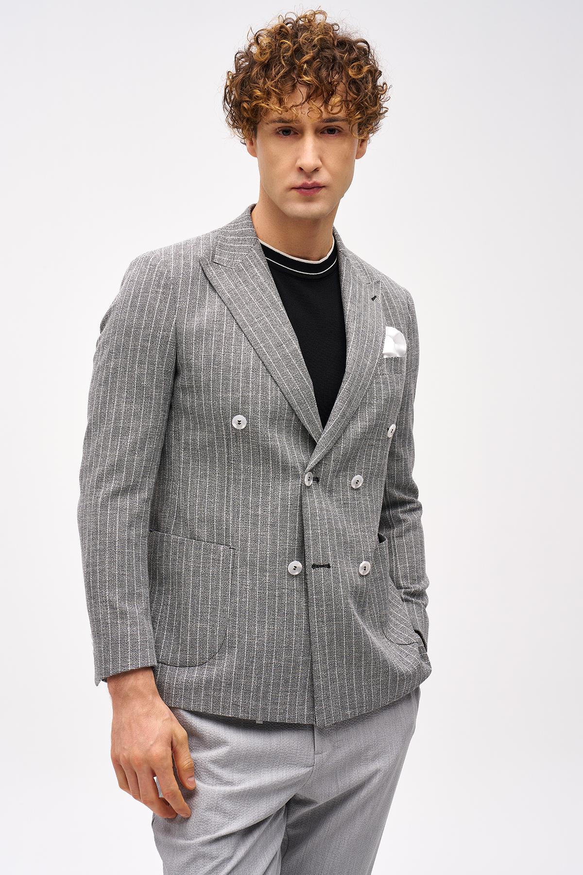 Erkek Siyah Slim Fit / Dar Kalıp Geniş Kırlangıç Ceket