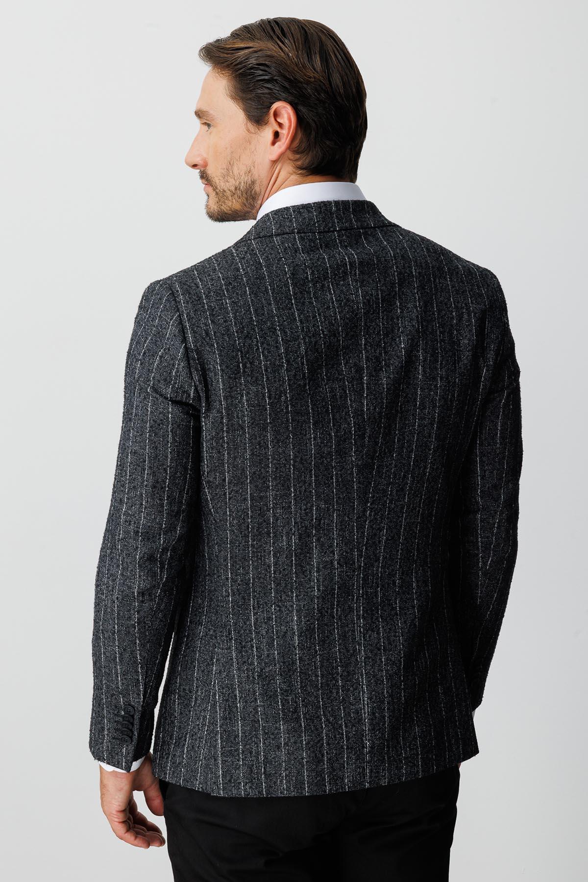 Erkek Siyah Slim Fit / Dar Kalıp Geniş Kırlangıç Ceket
