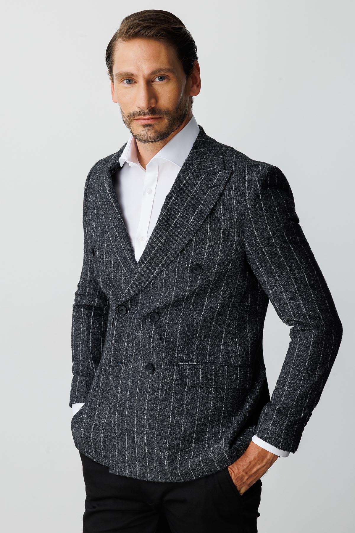 Erkek Siyah Slim Fit / Dar Kalıp Geniş Kırlangıç Ceket