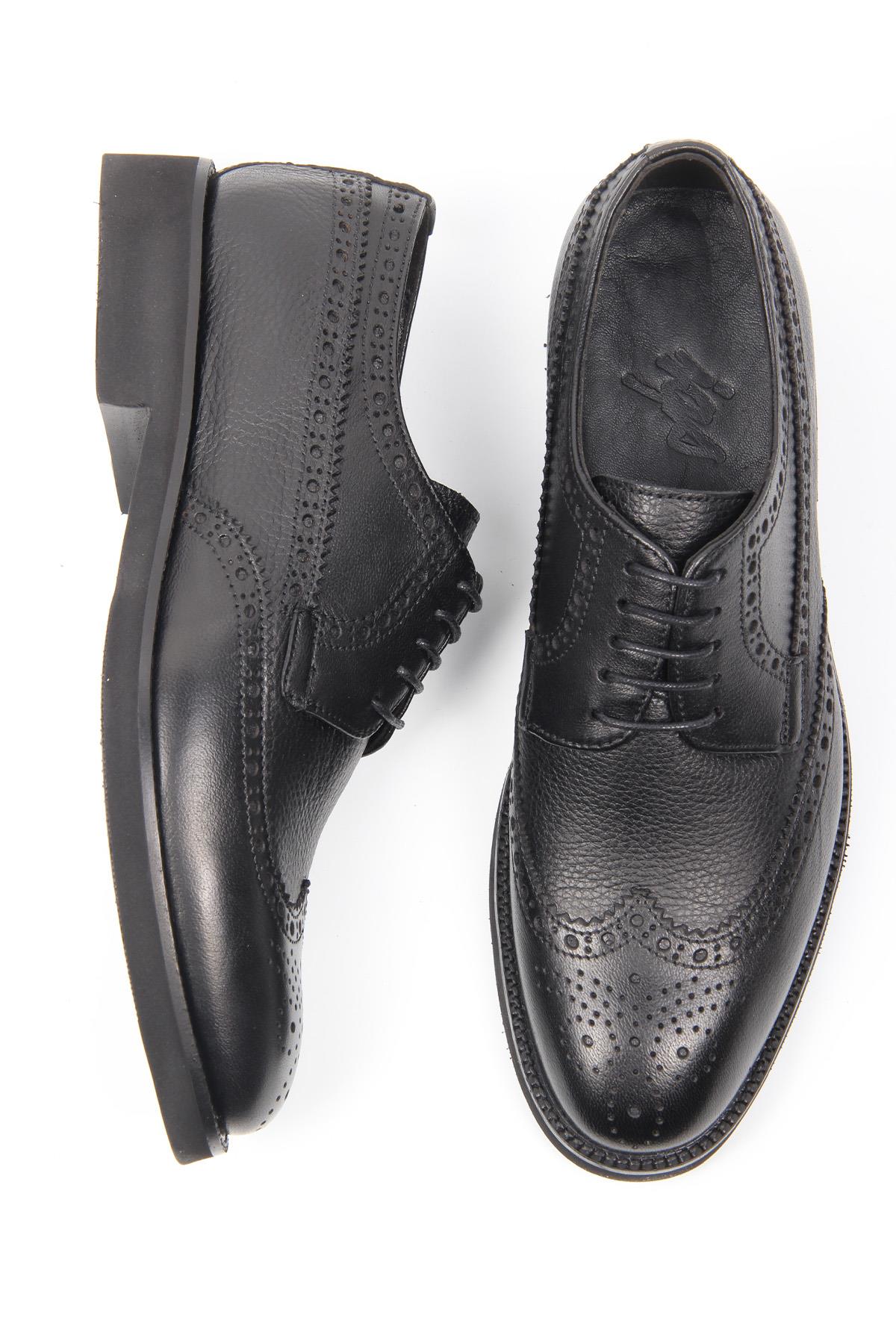 Siyah Deri Klasik Erkek Ayakkabı Brogue Detaylı Bağcıklı Model