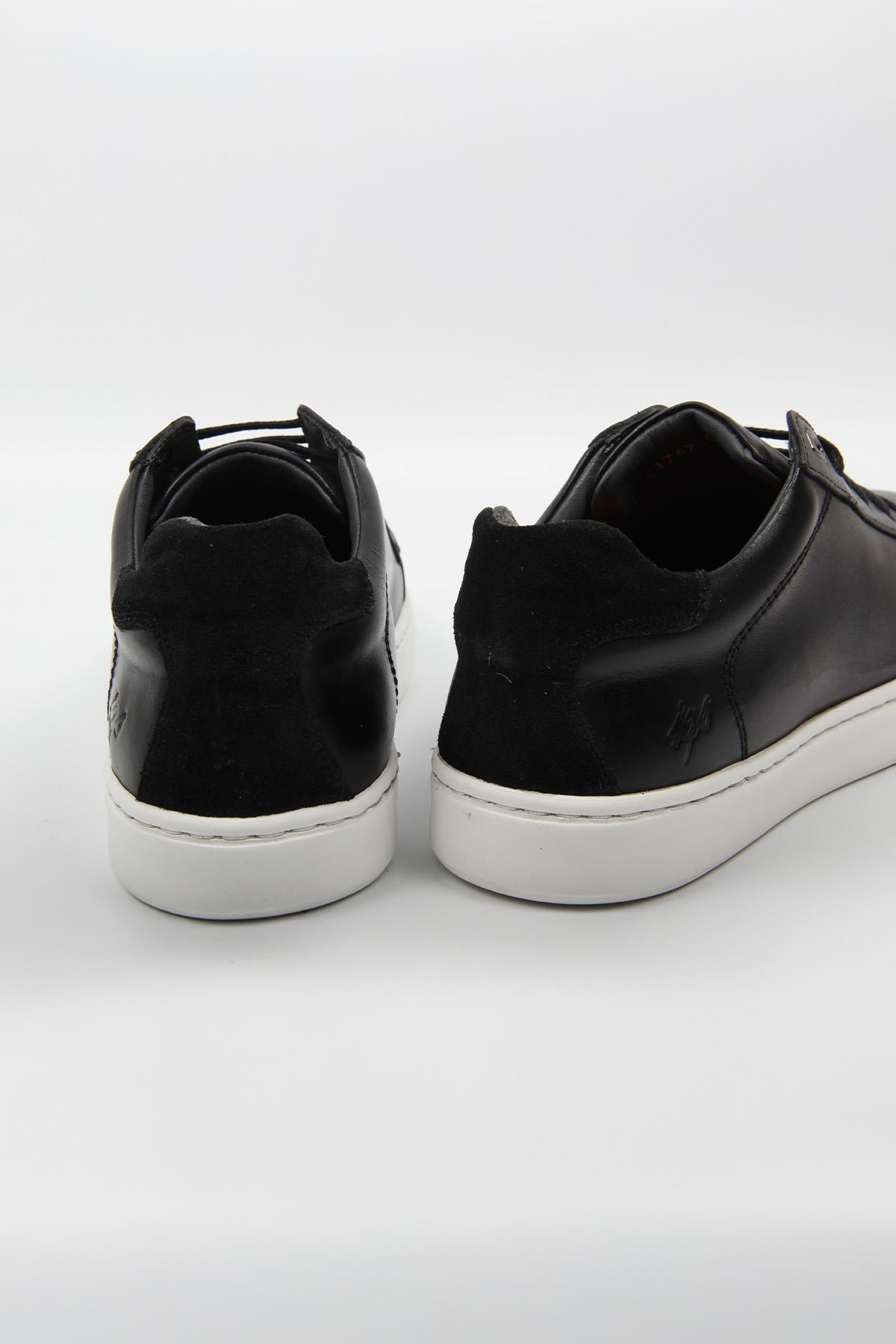 Erkek Siyah Sneaker – Günlük Şık Rahat Taban Ayakkabı