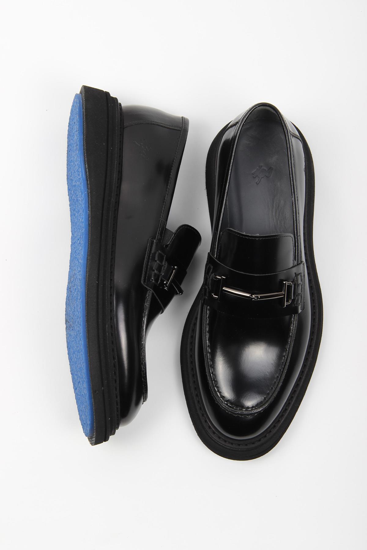 Siyah Tokalı Loafer Erkek Ayakkabı Parlak Yüzey Kalın Taban Model