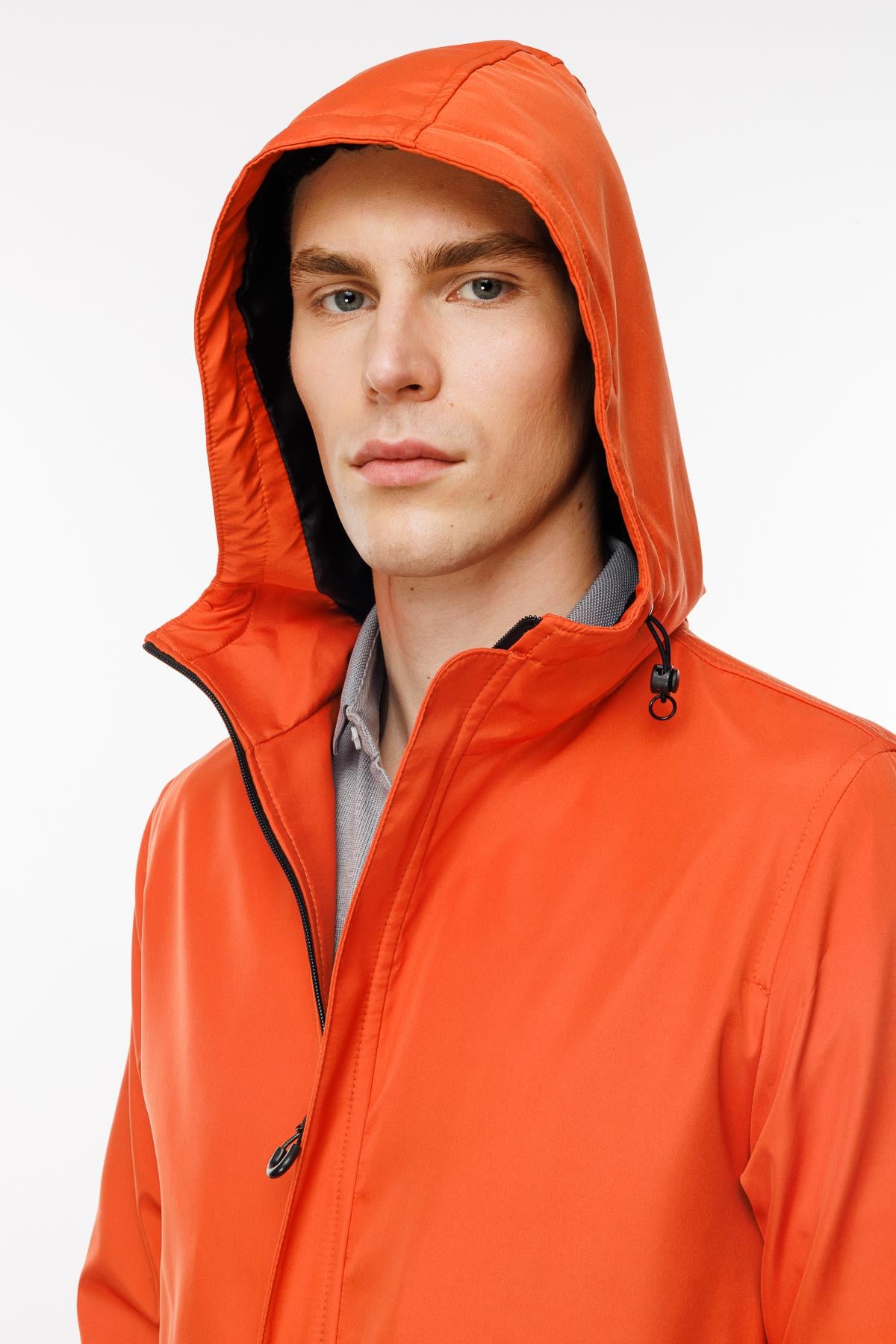 Turuncu Standart Kalıp Kapüşonlu Yaka  %100 Polyester Mont
